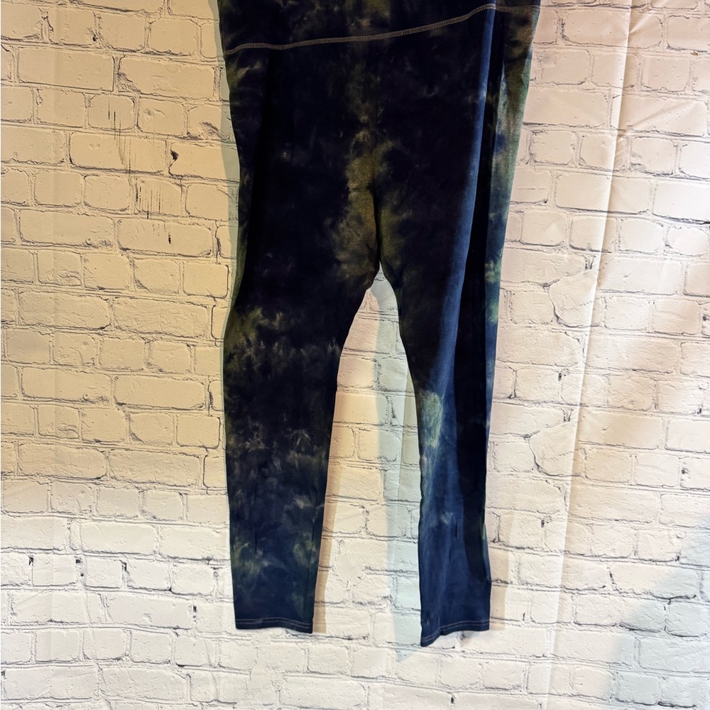 Wild Fable Blue and Gray Tie-Dye Leggings
